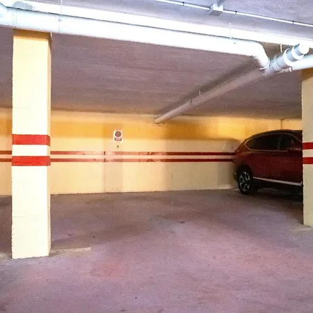 Acogedor Con Piscina En Apartment