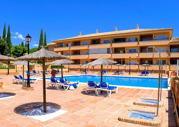 Acogedor Con Piscina En