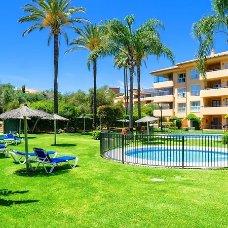 Acogedor Con Piscina En شقة ماربيا