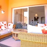Acogedor Con Piscina En * Marbella
